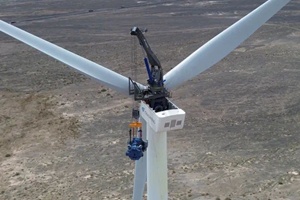 Golwind self lifting crane